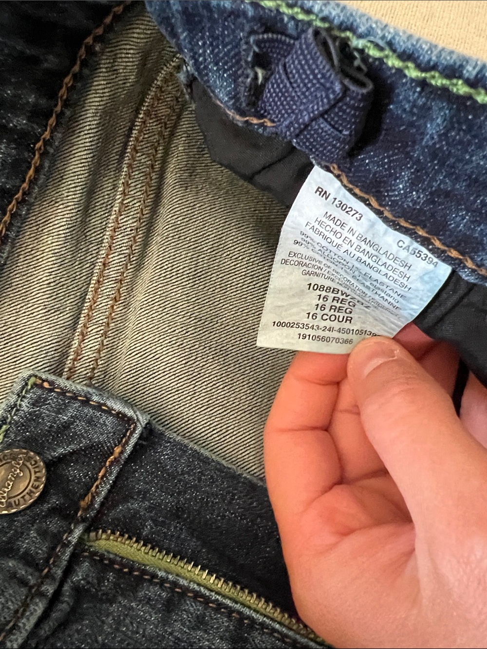 Wrangler kid youth Two-Tone Blue Straight-Leg Jeans size 16 youth. - Picture 3 of 4